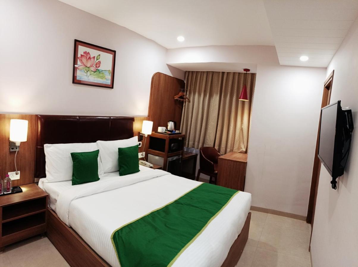 The Beacon Hotel Vadodara Zewnętrze zdjęcie