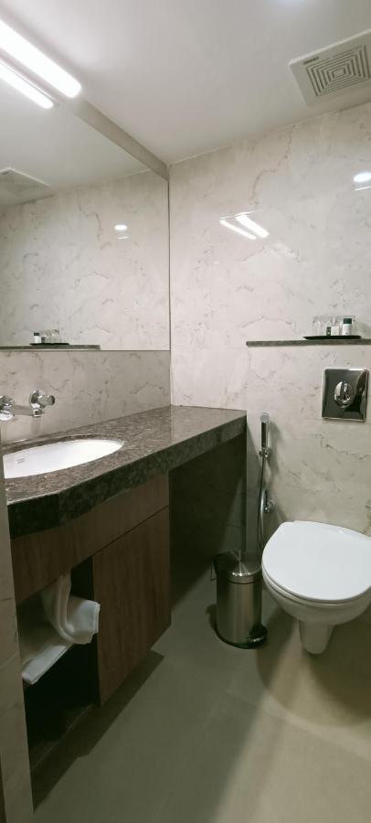 The Beacon Hotel Vadodara Zewnętrze zdjęcie