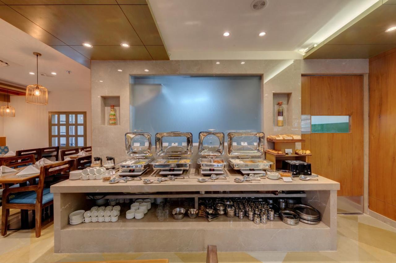 The Beacon Hotel Vadodara Zewnętrze zdjęcie