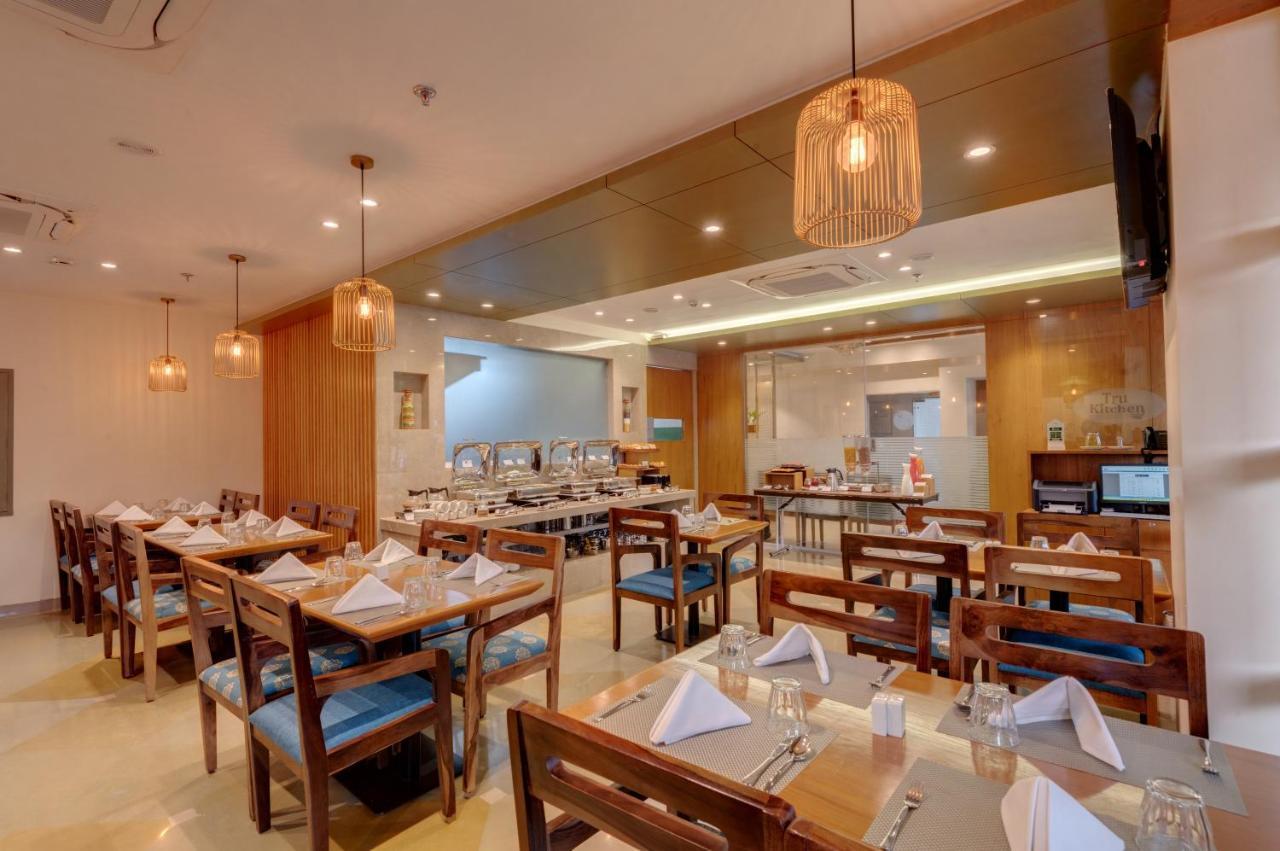 The Beacon Hotel Vadodara Zewnętrze zdjęcie