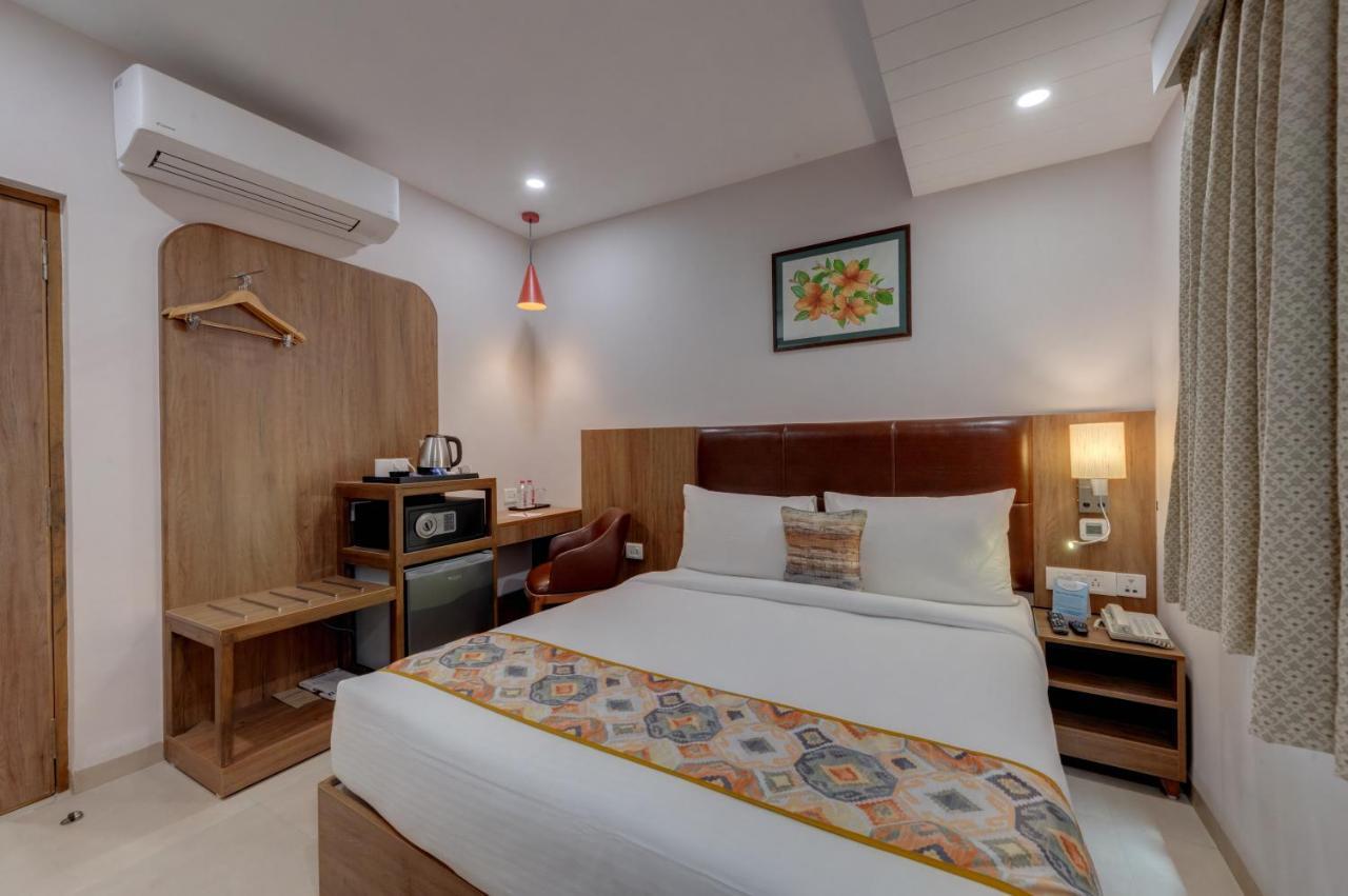 The Beacon Hotel Vadodara Zewnętrze zdjęcie